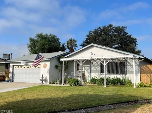 1050 Dorothy Ct, Lake Nacimiento, CA 93446-3010