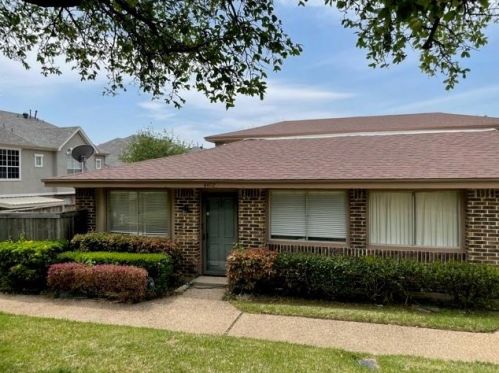 4402 Tophill Ln, Irving TX  75038-5262 exterior