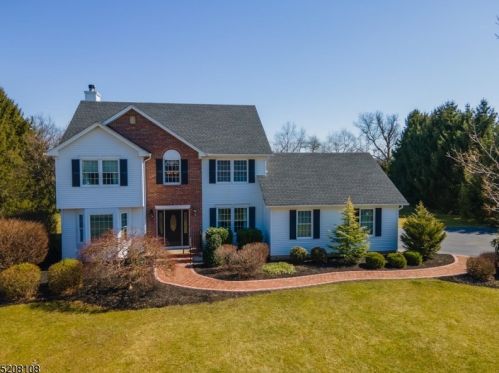 19 John Reading Rd, Flemington, NJ 08822-7007