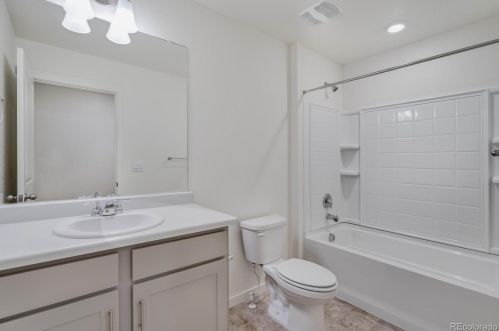 8465 132nd Pl, Denver CO 80602-8468 exterior