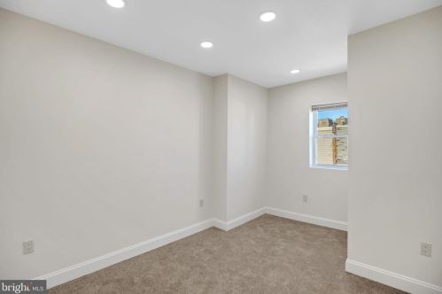 3940 16 St, Philadelphia PA  19146-1668 exterior