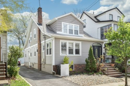 26 Peachtree Rd, Maplewood NJ  07040-1931 exterior