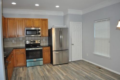 2139 Meadow Peak Rd, Duluth GA  30097-4377 exterior