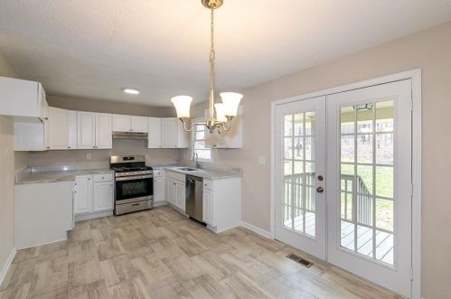 150 Scott Blvd, Stockbridge GA 30281-3855 exterior