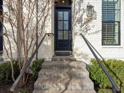 2806 Wingate St, Fort Worth TX  76107-1945 exterior