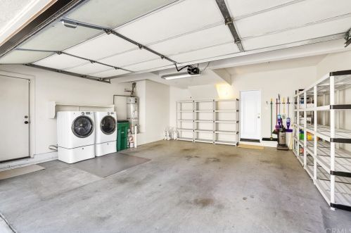 77 Canyoncrest, Irvine CA  92603-0131 exterior
