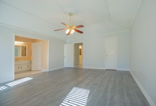 510 Mayfield Ave, Garland TX  75041-5041 exterior