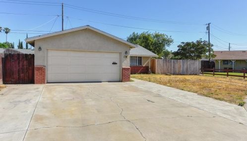 609 Connie Ct, Manteca, CA 95336-3101