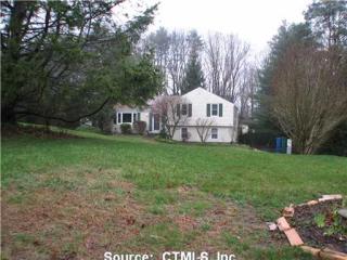 27 Pippin Dr, Glastonbury, CT 06033-3825