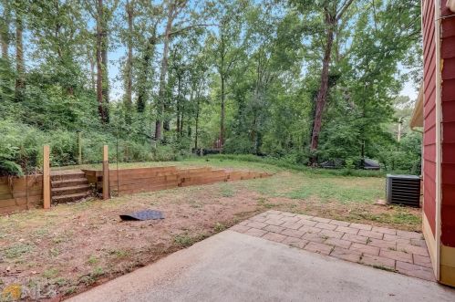 209 Pne St, Stockbridge GA  30281-3881 exterior