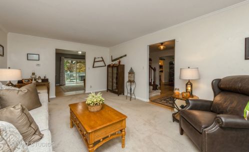 2313 Elk Dr, Spring Grove IL  60081-8782 exterior