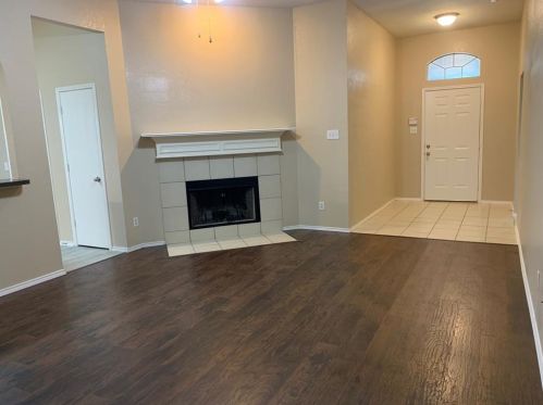 1212 Antoinette Dr, Princeton TX  75407-2809 exterior