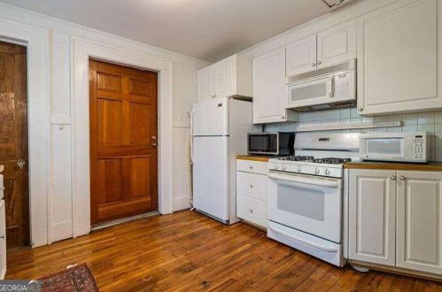 580 Elmwood Dr, Atlanta GA  30306-3642 exterior