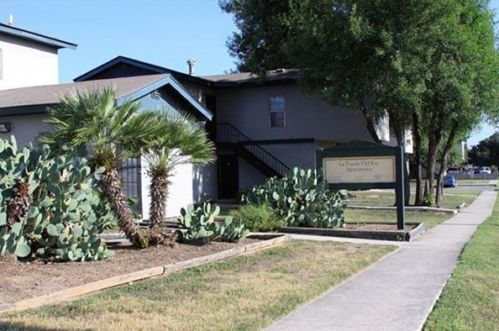 3135 Roosevelt Ave, San Antonio TX  78214-2319 exterior