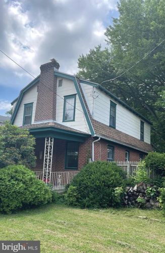 18 Walnut Rd, Media, PA 19086-7247