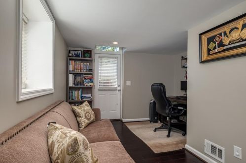 6110 Harleston Rd, Atlanta GA  30328-4108 exterior