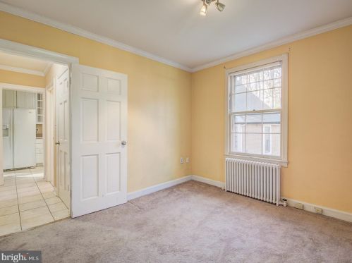 12500 Meadowood Dr, Silver Spring MD 20904-2928 exterior