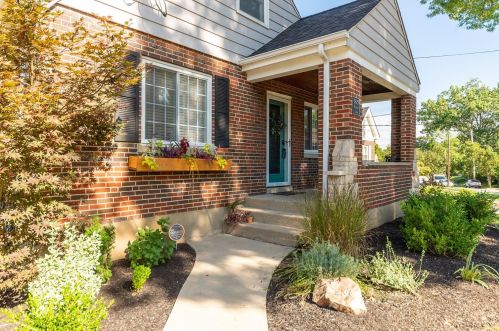 3829 Belmont Ave, Cincinnati, OH 45227-3042