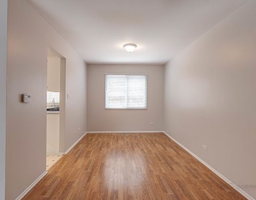 648 Lakeside Circle Dr, Wheeling IL  60090-5326 exterior