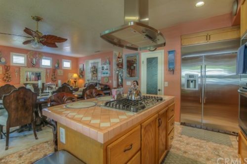 16122 Ponderosa Ln, Riverside CA  92504-6155 exterior