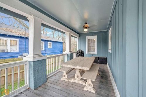 1113 Metropolitan Pkwy, Atlanta GA  30310-3577 exterior