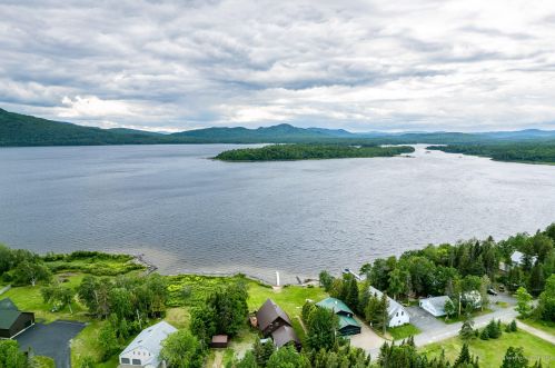 23 Lake St, Parlin Pond Twp, ME 04945-5331