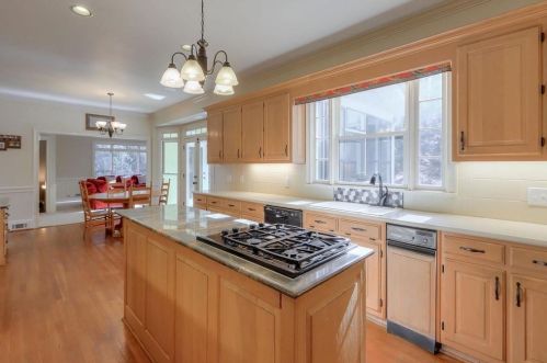 1775 Brandon Hall Dr, Atlanta GA  30350-3706 exterior