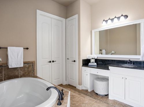 12740 Bella Vino Dr, Fort Worth TX  76126-4933 exterior