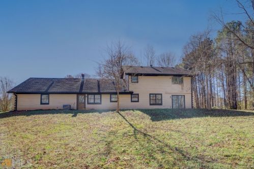 3401 Monica Ln, Conyers GA  30094-3934 exterior