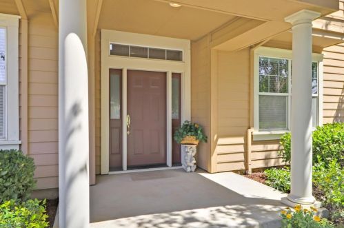 1261 Citadelle St, Tracy, CA 95304-5838