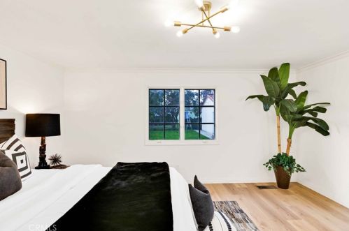 1315 Spazier Ave, Glendale CA  91201-1149 exterior