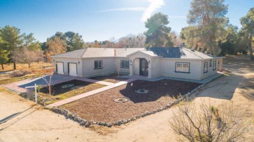 12136 Avenue V12, Pearblossom, CA 93553-3307
