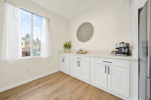 1906 Timberwood, Irvine CA  92620-0286 exterior
