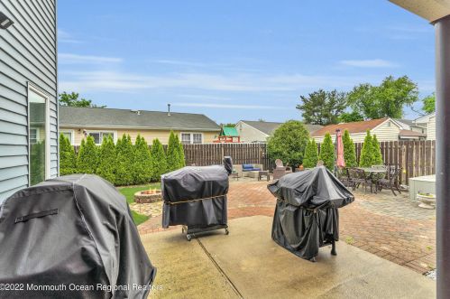 65 Scenic Dr, East Freehold NJ  07728-3479 exterior