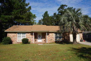 708 Longstreet St, Summerville SC  29483-2036 exterior
