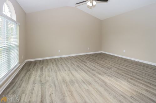 3492 Oak Leaf Ct, Rex GA  30273-2193 exterior