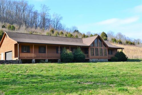 3720 Diana Ridge Rd, Pulaski, TN 38478-5878