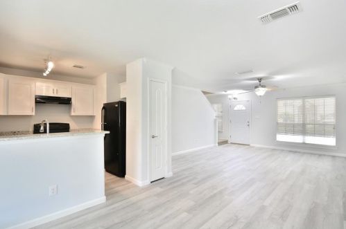 5840 Giddyup Ln, Fort Worth TX  76179-7355 exterior