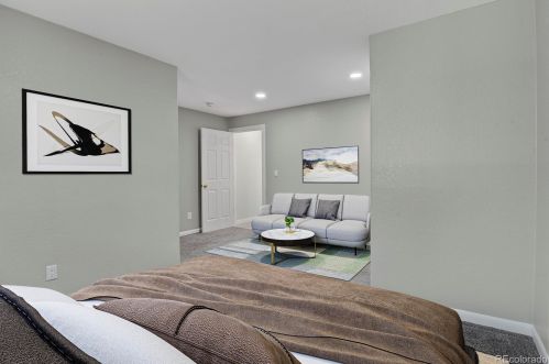 19475 Purdue Pl, Denver CO  80013-4523 exterior