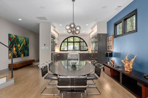 3303 6th St, Fort Worth TX  76107-2707 exterior