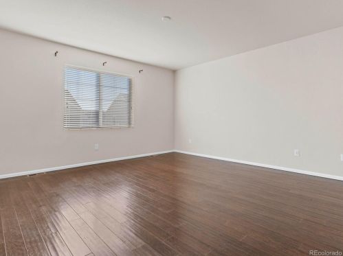 3129 Nepal Way, Aurora CO 80013-9083 exterior