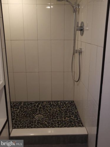 1940 23 St, Philadelphia PA 19145-2601 exterior