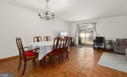 1812 Tufa Ter, Silver Spring MD 20904-5352 exterior