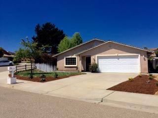 868 Chata St, Nipomo, CA 93444-5633