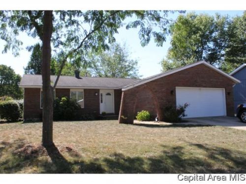 416 Yeoman Dr, Springfield, IL 62704-5240