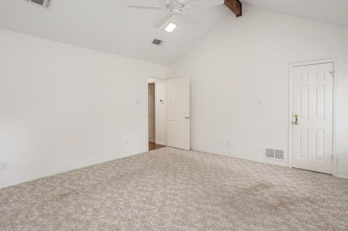 4920 Riv Bnd Dr, Fort Worth TX  76109 exterior