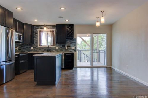 4601 Evanston Way, Aurora CO 80012-1539 exterior