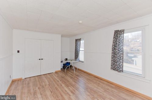 863 Route 41, Gap PA  17527-9480 exterior