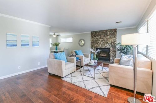 2737 Altura Ave, Glendale CA  91214-3804 exterior