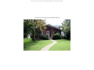 3809 Noyes Ave, Charleston, WV 25304-1517